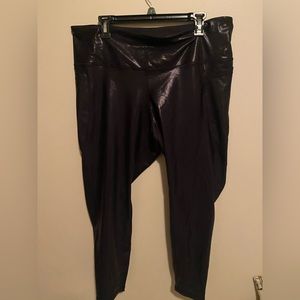 NWOT Old Navy Active Leggings